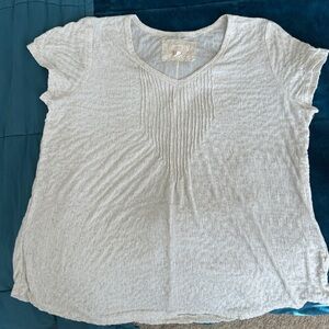 Cupio XL off white pleated top